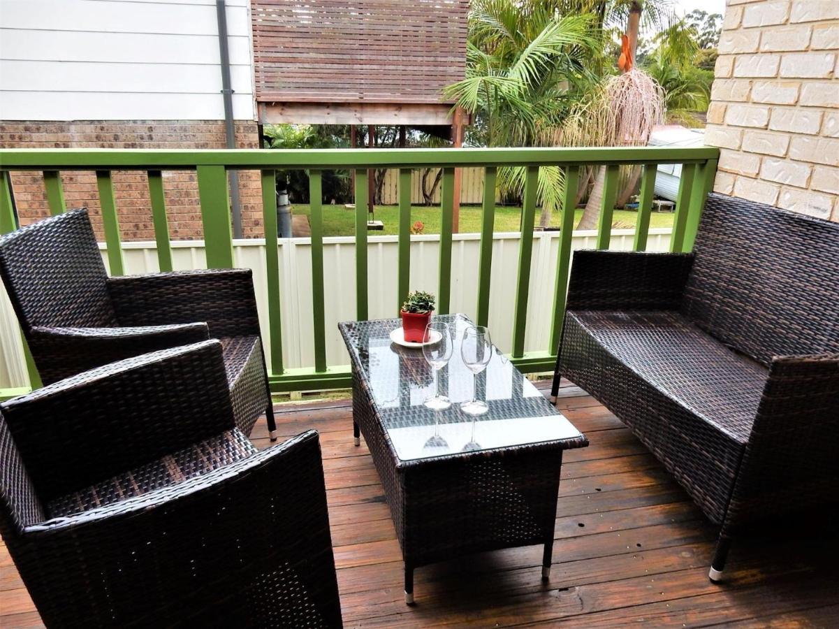 Family Friendly On Treetops Mollymook Exterior photo